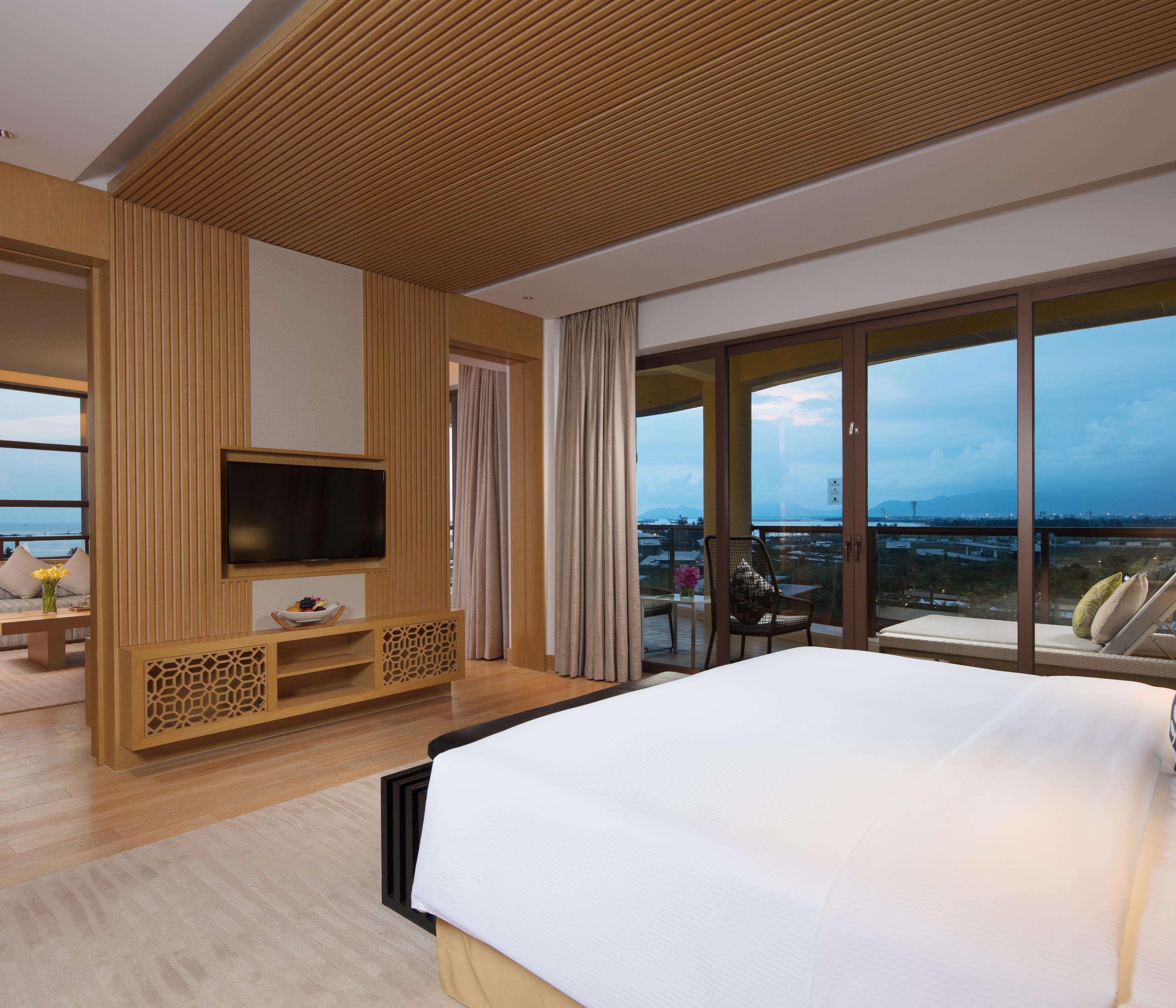 Thousand Cranes Sanya Yazhou Bay Int'L Exchange Centre,Curio By Hilton Extérieur photo