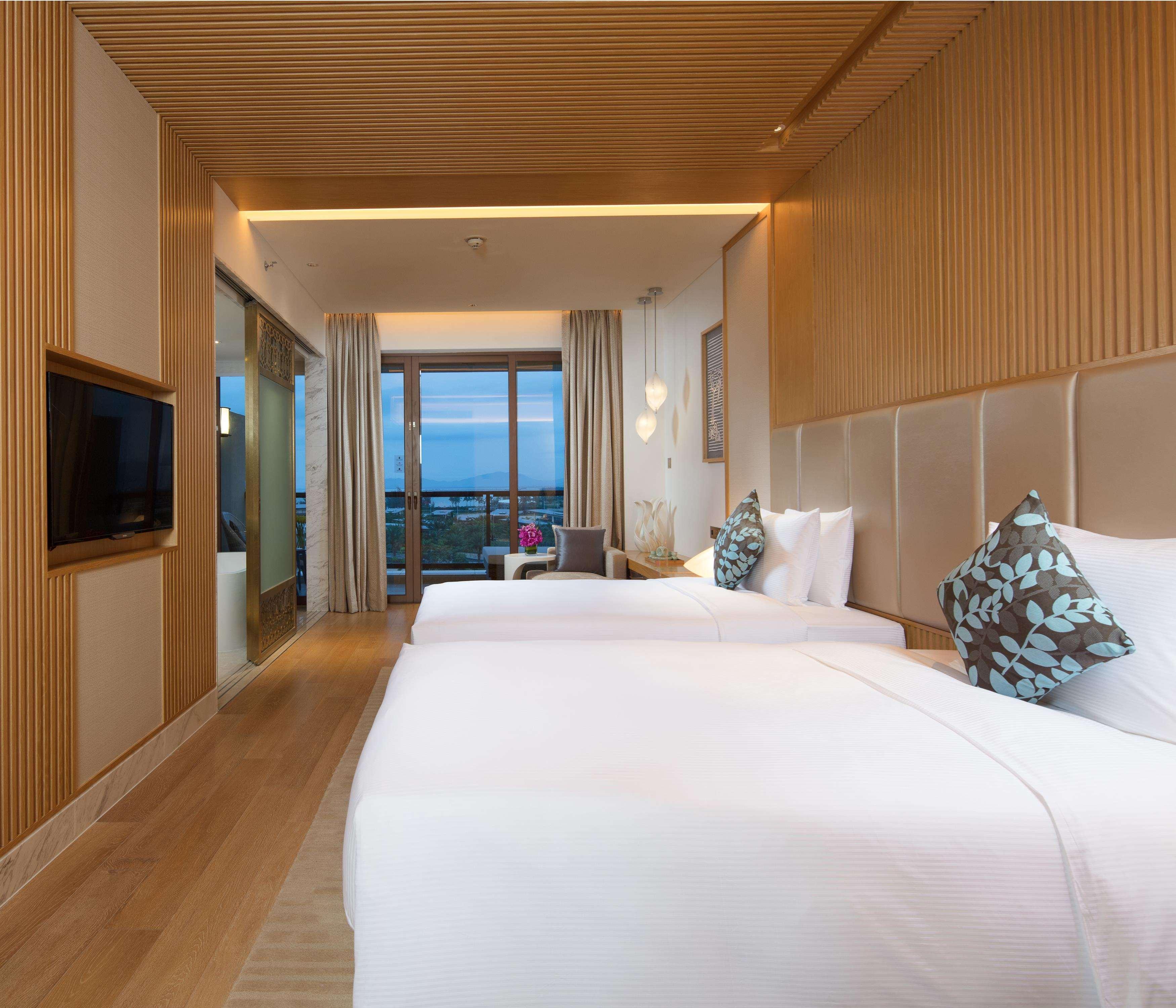 Thousand Cranes Sanya Yazhou Bay Int'L Exchange Centre,Curio By Hilton Extérieur photo